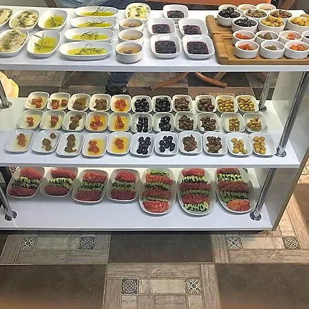 Eflin Butik מלון İmroz